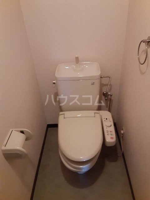 18/30 トイレ