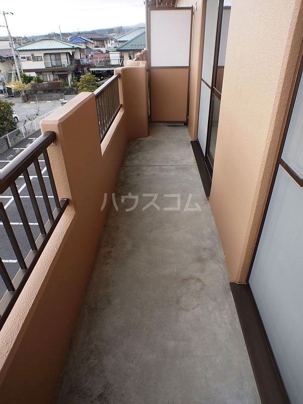13/23 バルコニー
