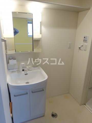 16/30 洗面