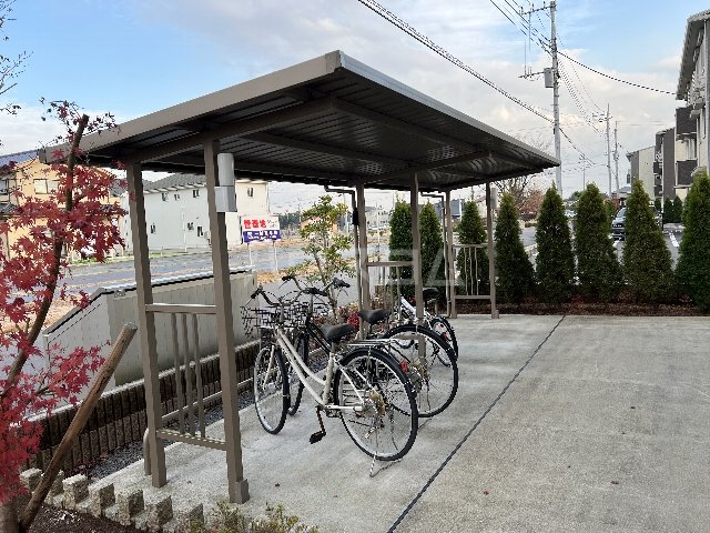 2/4 エントランス
