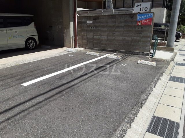 3/4 駐車場
