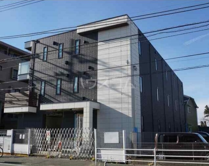 17/27 駐車場