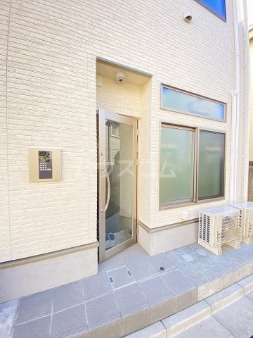 3/5 エントランス