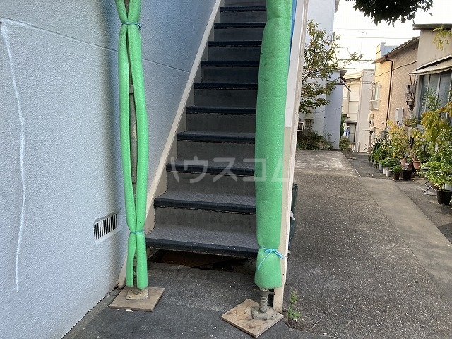 15/19 エントランス