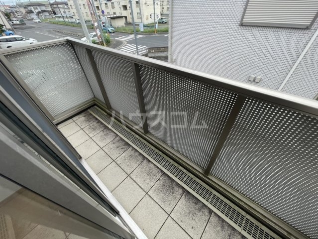 23/30 バルコニー