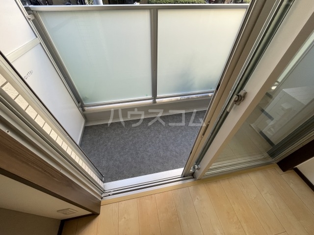 19/30 バルコニー