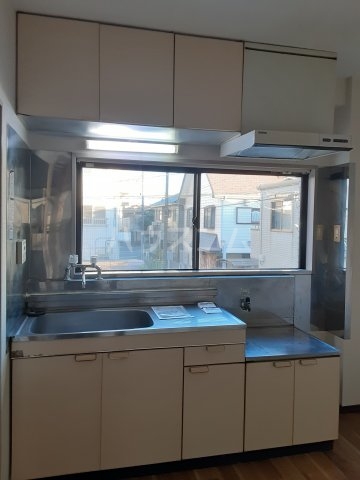 16/30 キッチン