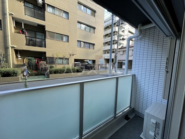 20/30 バルコニー