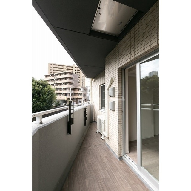 14/20 バルコニー