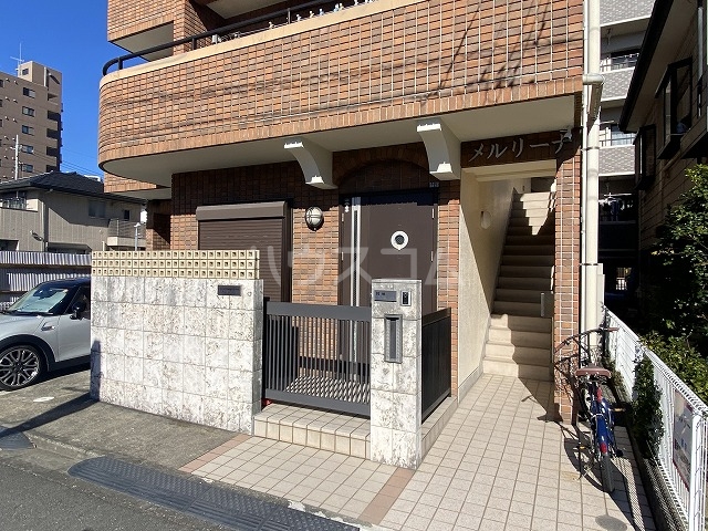 29/30 エントランス