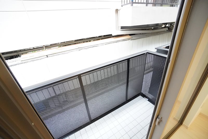 13/27 バルコニー