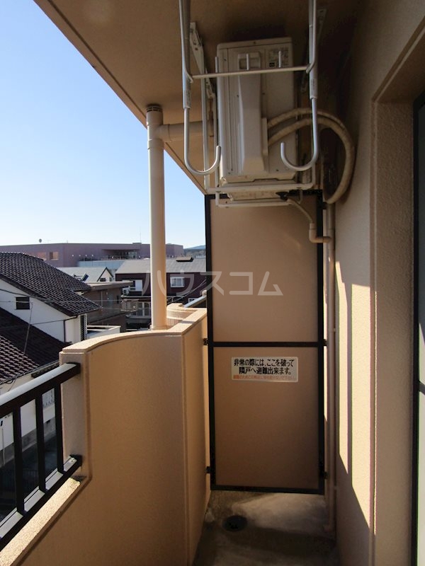 13/25 バルコニー