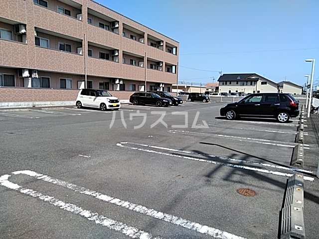 29/30 駐車場