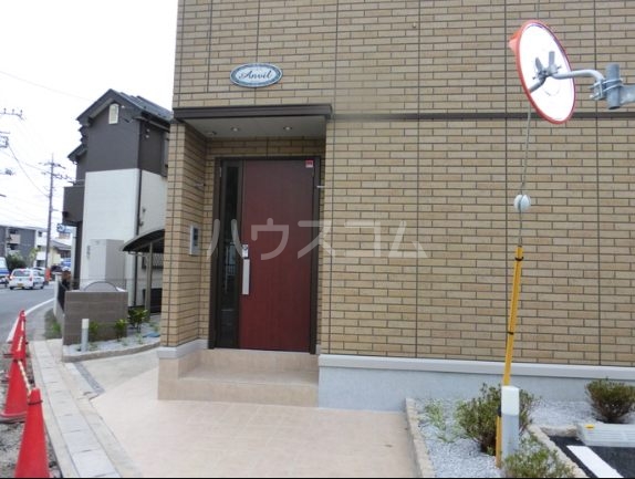 2/13 エントランス