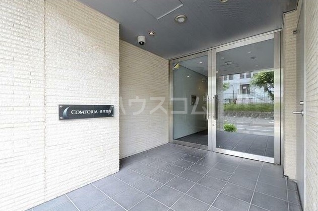 13/23 エントランス