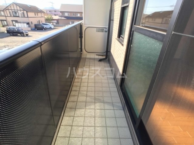 13/27 バルコニー