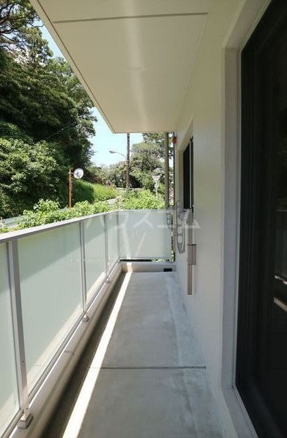 17/23 バルコニー