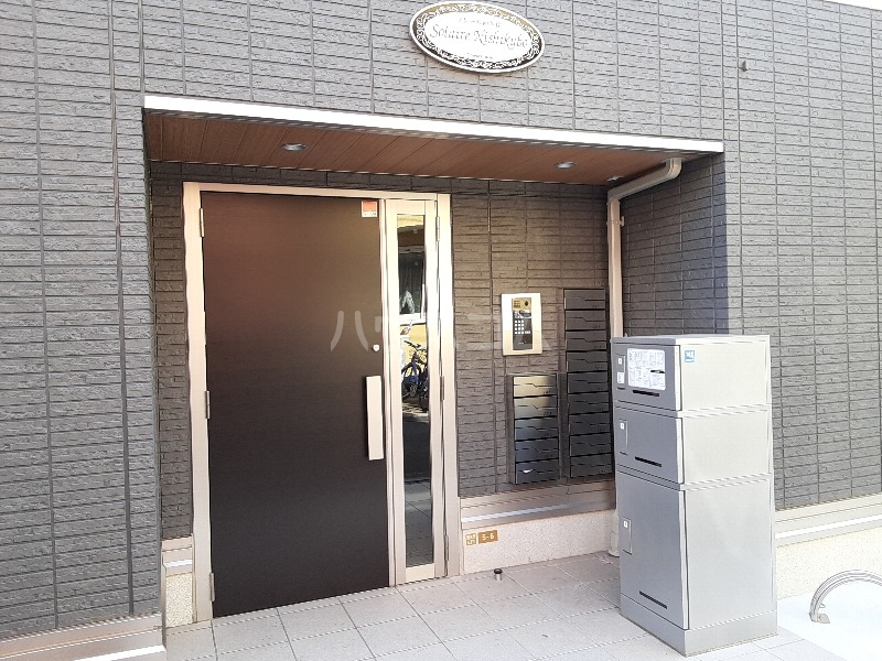 29/30 エントランス