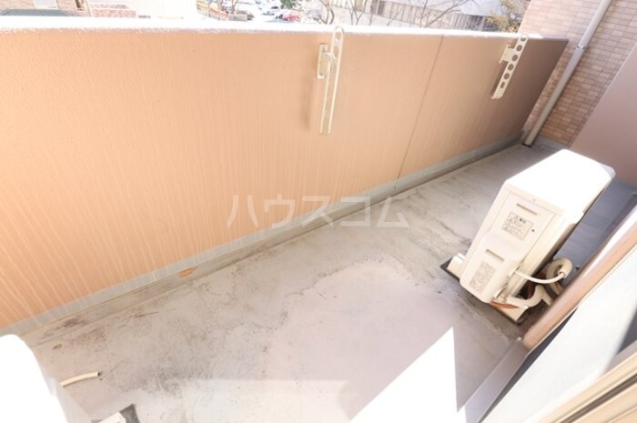 13/30 バルコニー