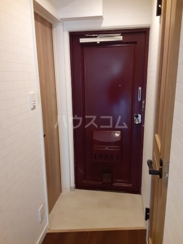 14/30 玄関