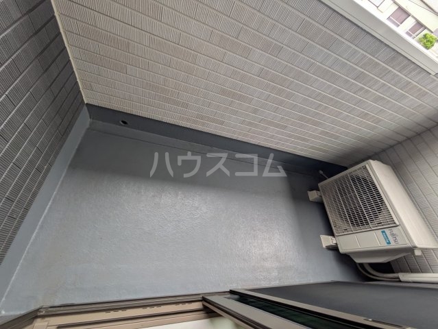 20/30 バルコニー