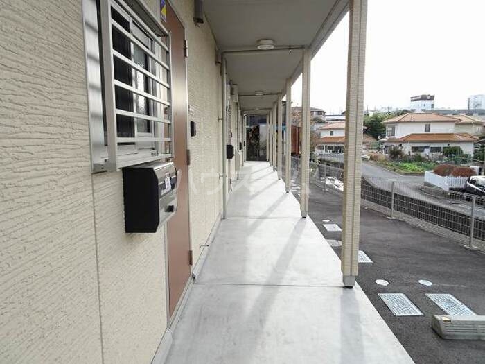 19/24 エントランス