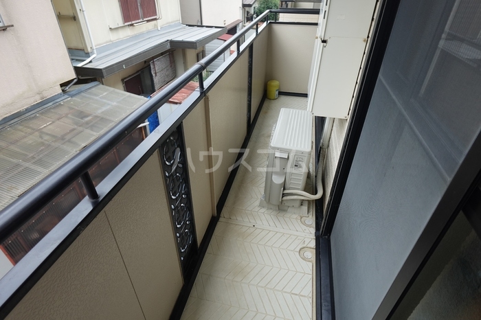 13/26 バルコニー