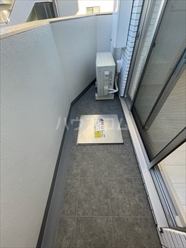 19/30 バルコニー