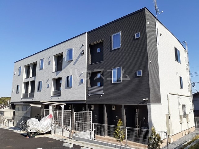 1/8 外観