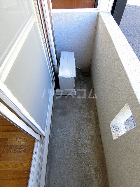 14/27 バルコニー