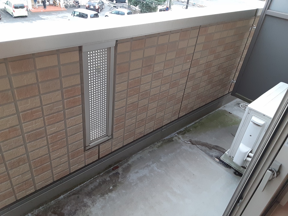 15/23 バルコニー