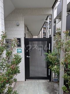 29/30 エントランス