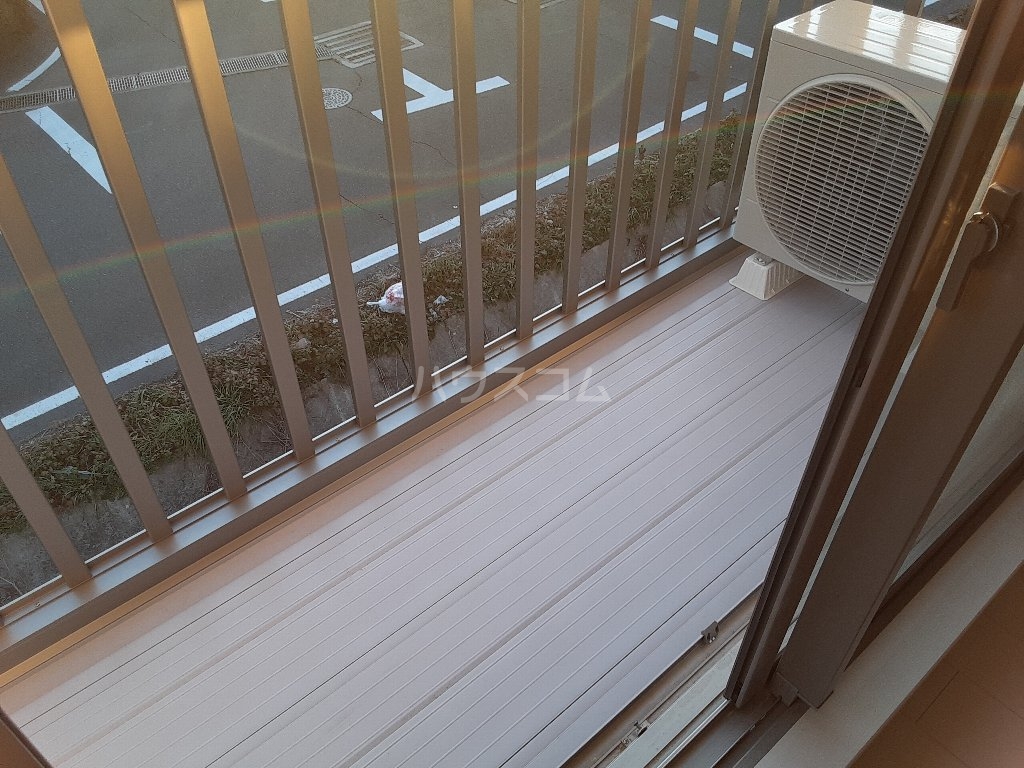 14/28 バルコニー