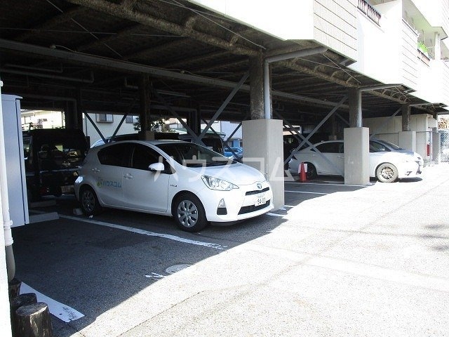 3/12 駐車場