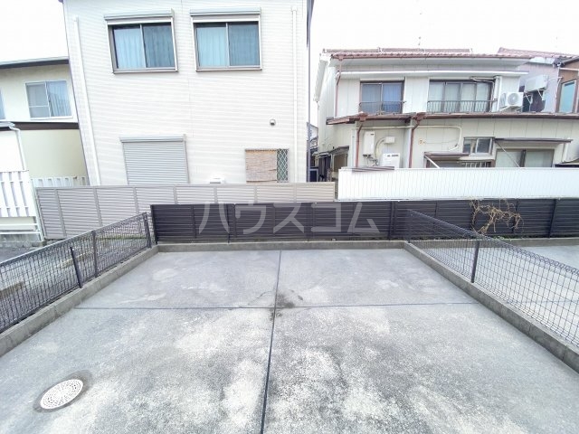 18/26 バルコニー
