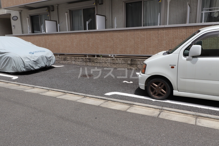 15/26 駐車場