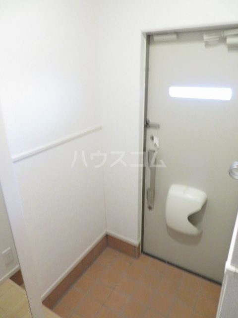 5/23 玄関
