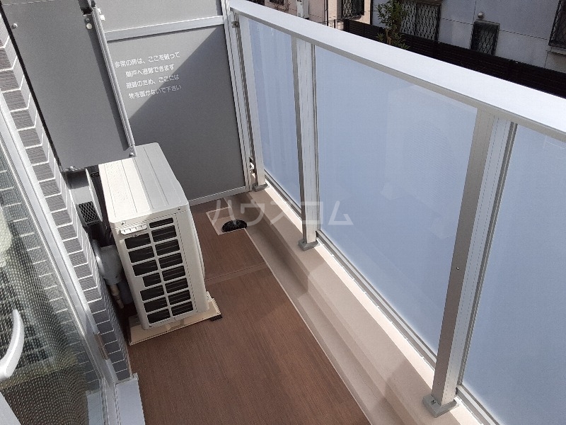 20/30 バルコニー