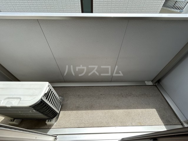 21/30 バルコニー