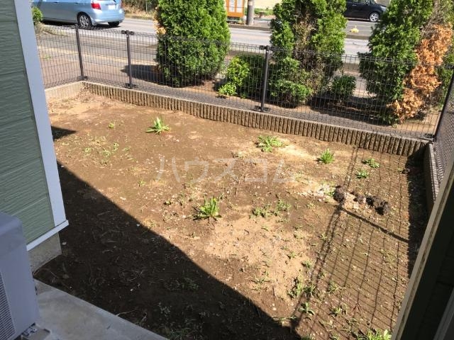 18/25 バルコニー