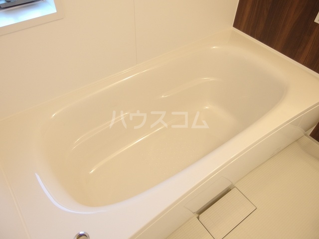 18/30 浴室