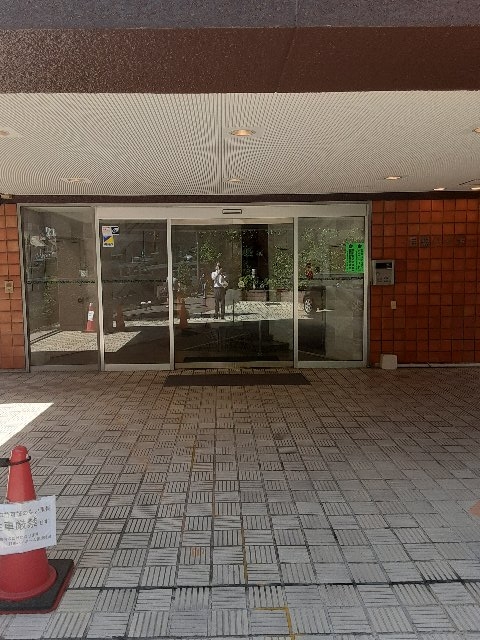 3/5 エントランス
