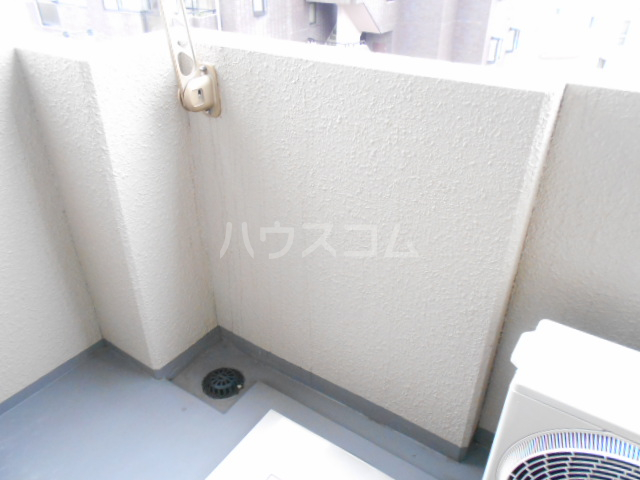 21/30 バルコニー