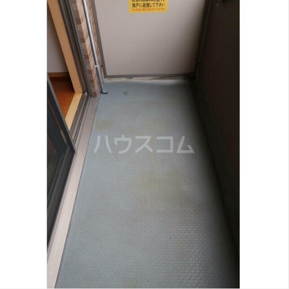 23/30 バルコニー