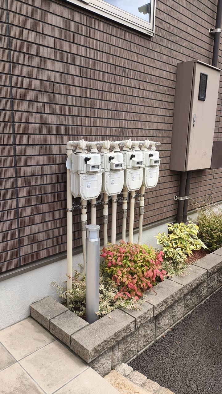 26/30 エントランス