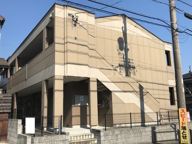 21/26 エントランス