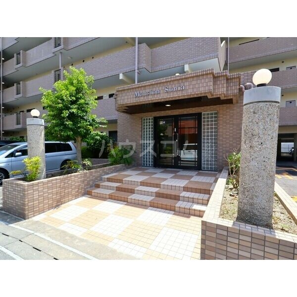 14/24 エントランス