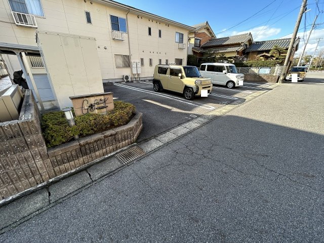 29/30 駐車場
