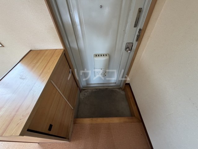 13/30 玄関
