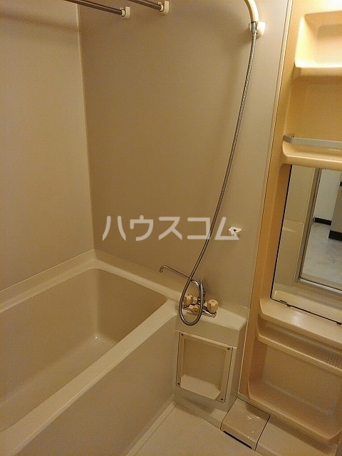 13/29 浴室